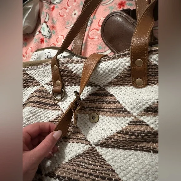 SEE ALL PHOTOS FOR ALL DETAILS - Picture 6 of 13